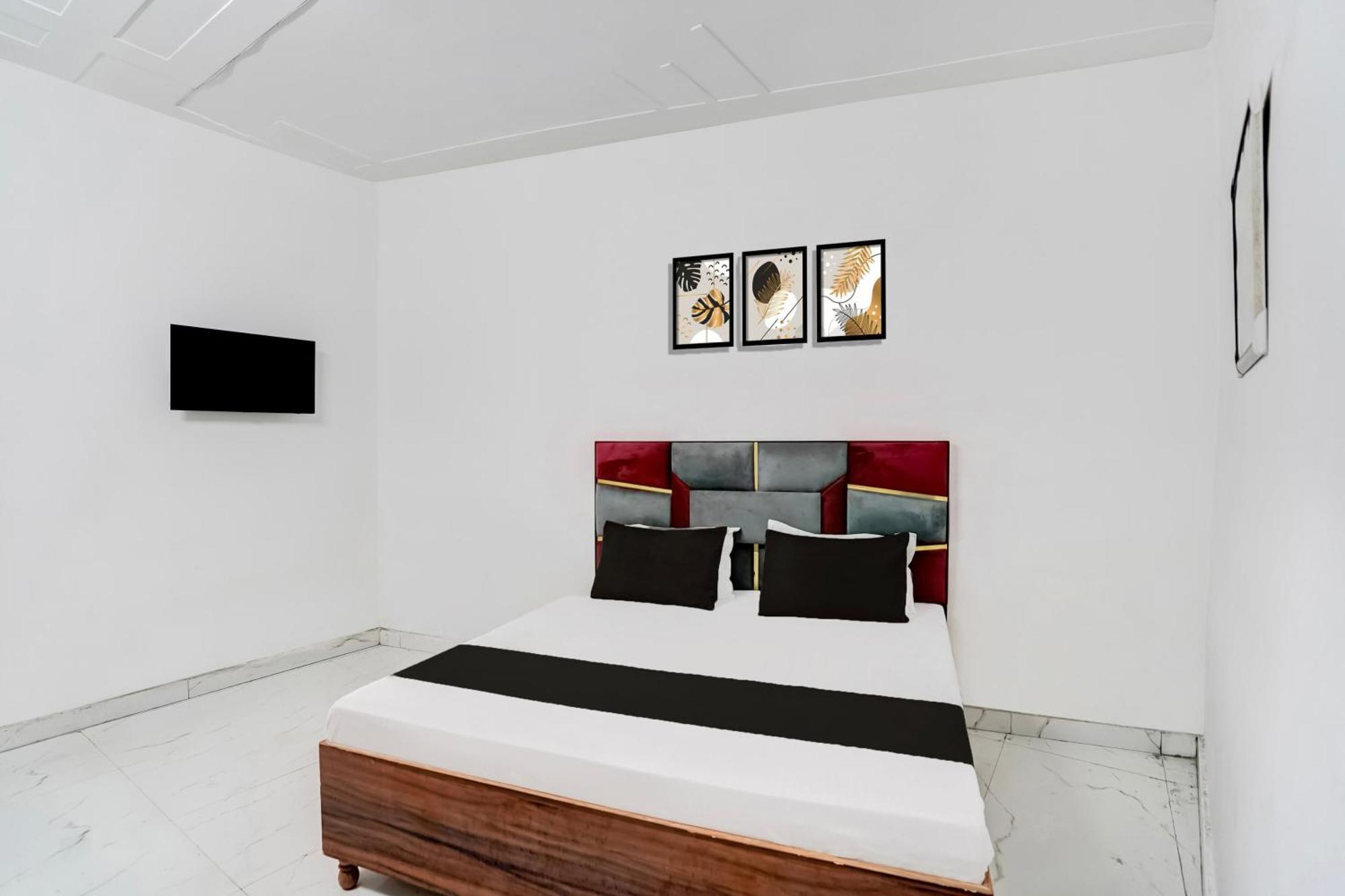 Super Hotel O Burari New Delhi Exterior photo